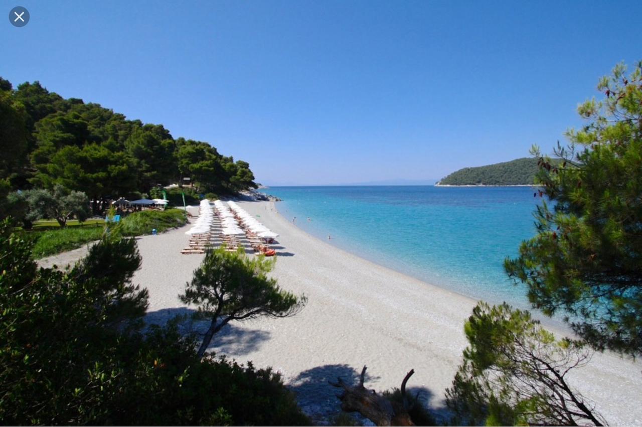 Markamar Loutraki  Exteriör bild