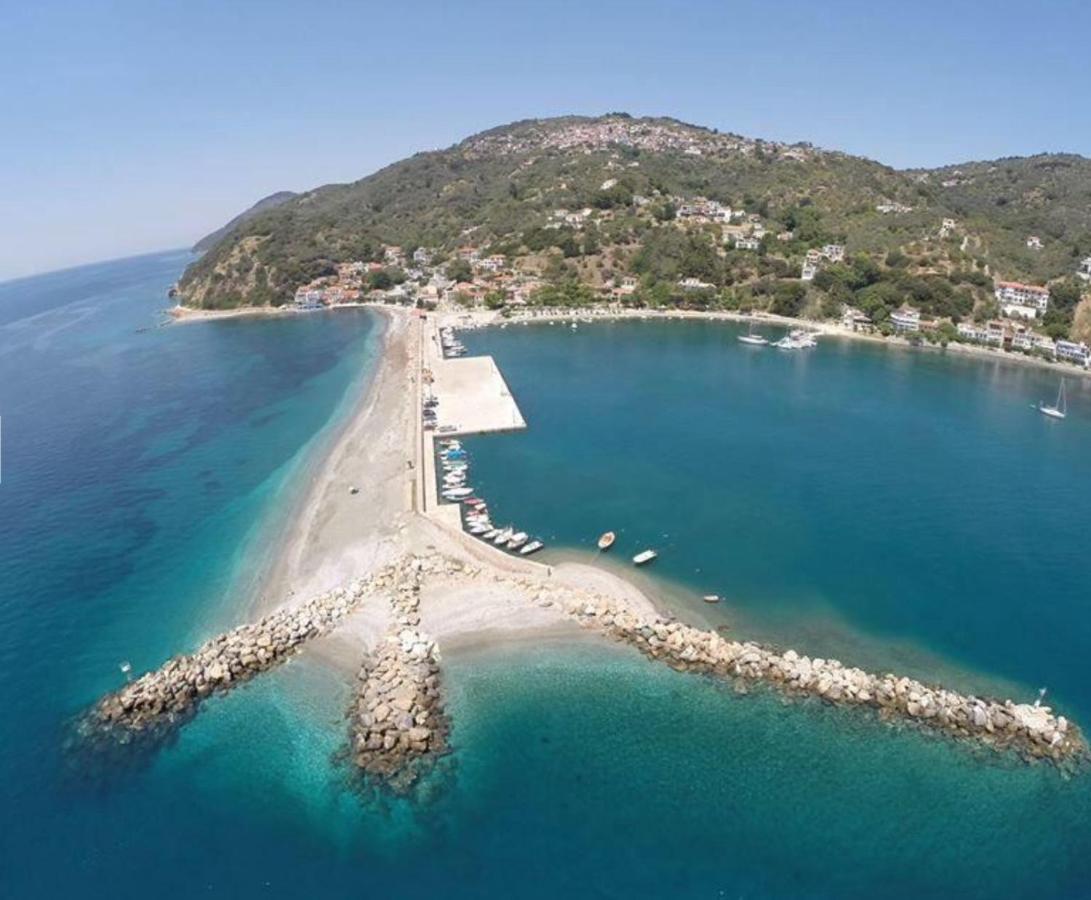 Markamar Loutraki  Exteriör bild
